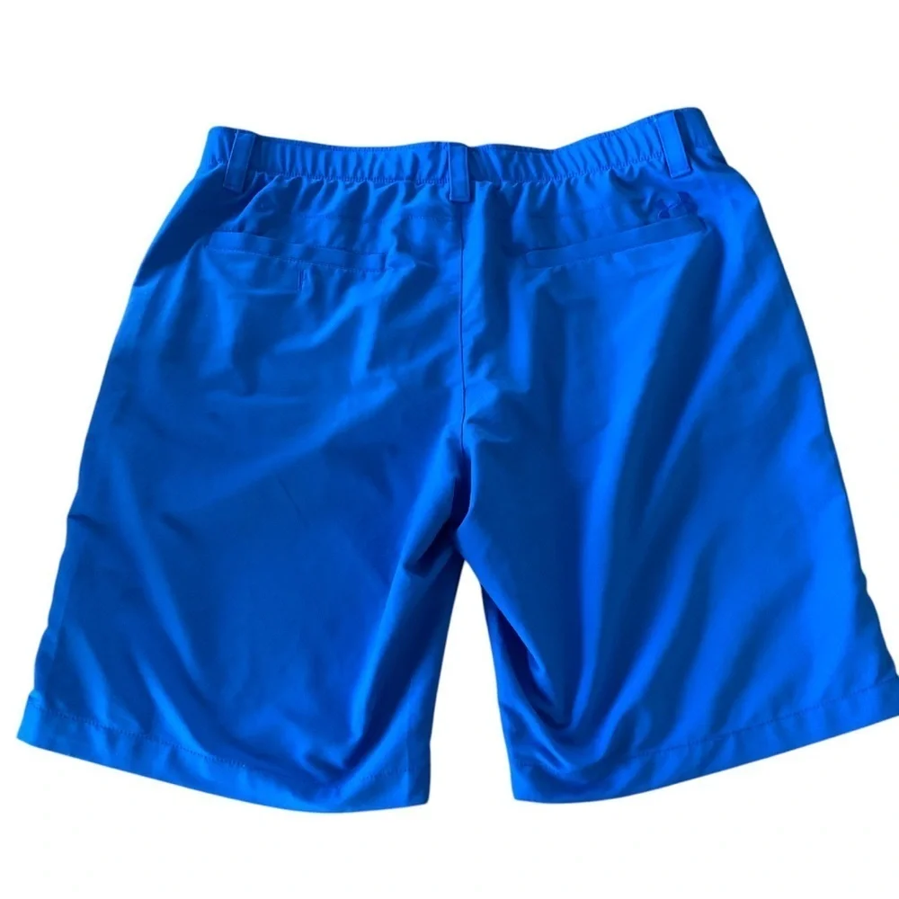 Under Armour Loose Fit Royal Blue Grip Waist Performance Shorts Golf Sz 38